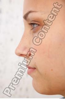 b0010 Young girl nose reference 0001